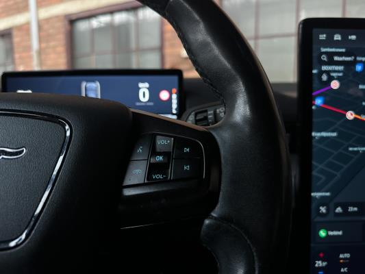 Ford Mustang Mach-E RWD 75 kWh 269pk 2021 (Origineel-NL + 1e eigenaar), N-361-JS