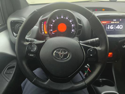 Toyota Aygo VVT-i x-cite ultimate 1.0 72pk 2022 (Origineel-NL), N-440-XN