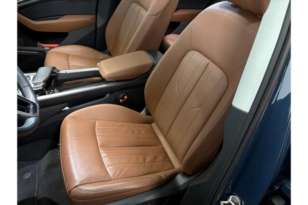 Audi Q8 e-tron 50 Advanced Edition Quattro 95 kWh 340pk 2023 (Origineel-NL), T-481-TT