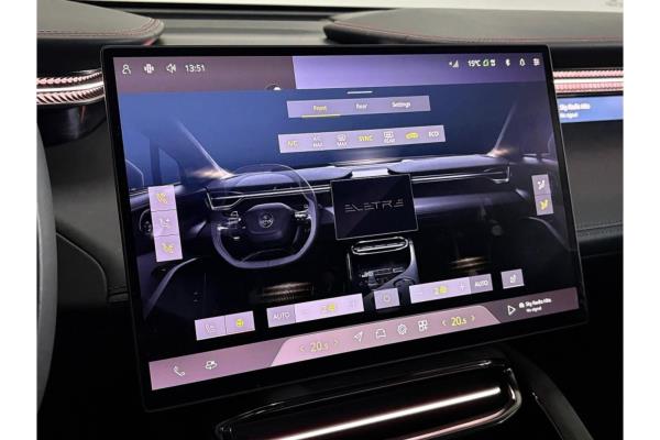 Lotus Eletre EDS 450 4WD 112 kWh 612pk 2023 (Origineel-NL), X-319-JJ