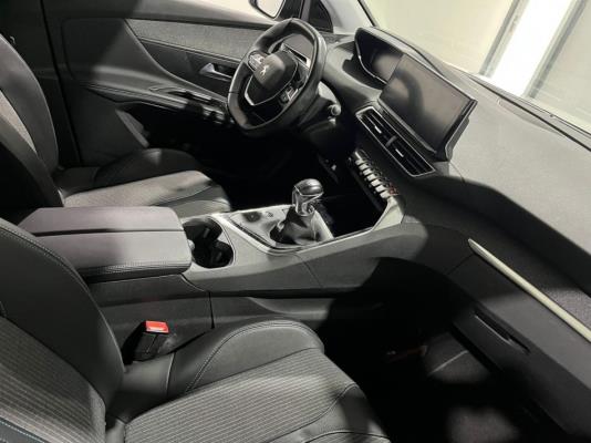 Peugeot 3008 Allure Pack Business 1.2 PureTech 131pk 2022 (Origineel-NL), P-263-PS