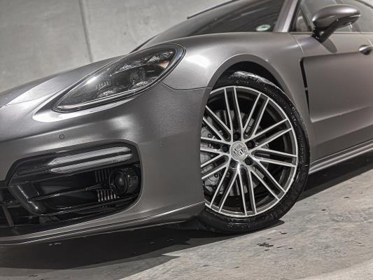 Porsche Panamera Sport Turismo 4 E-Hybrid 2.9 V6 462hp 2018 (Original-NL), RR-070-R