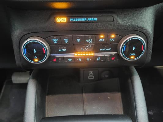 Ford Kuga PHEV Titanium 2.5 261pk 2023 (Origineel-NL), T-012-PJ