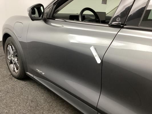 Ford Mustang Mach-E RWD 75 kWh 258pk 2021 (Origineel-NL), L-327-HK