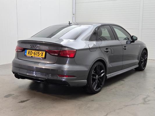 Audi A3 Limousine CoD Sport S-Line Edition 1.5 TFSI 150pk 2018 (Origineel-NL), RD-615-X