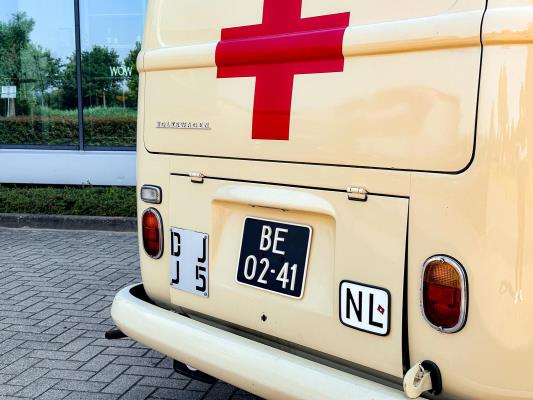 Volkswagen T1 Ambulance Transporter 1500-27 1965, BE-02-41