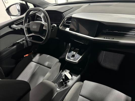 Audi Q4 e-tron 40 Advanced edition 77 kWh 204pk 2023 (Origineel-NL), S-393-JR