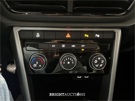 Volkswagen T-Roc Life 1.0 TSI 110pk 2023 (Origineel-NL), S-562-FR