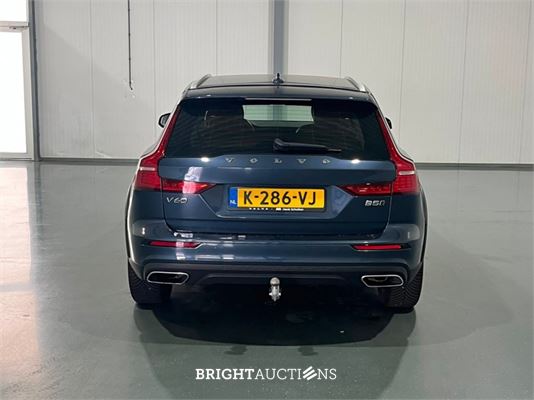 Volvo V60 Cross Country B5 Pro 2.0 AWD 250pk 2021 (Origineel-NL), K-286-VJ