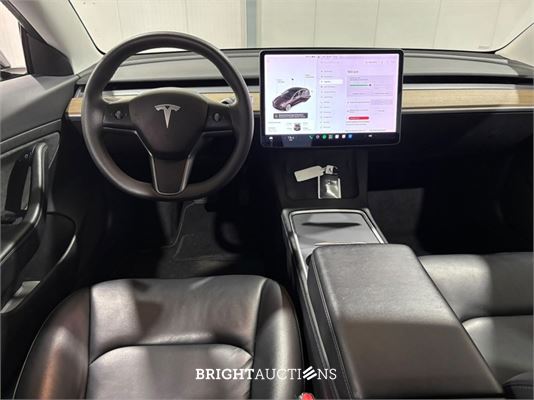 Tesla Model 3 Standard RWD Plus 60 kWh 238pk 2021 (Origineel-NL), L-975-NB