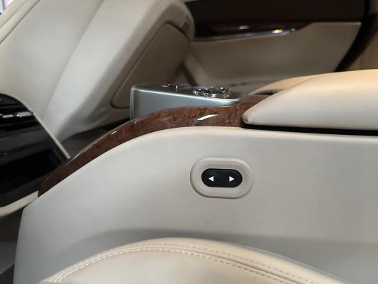 Maserati Quattroporte SQ4 410PK 2014