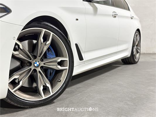 BMW M550i xDrive High Executive 462pk 2018 5-serie, KKP-44-R