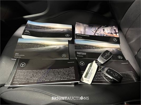 Mercedes-Benz EQA 25067 Business Solution Luxury 67 kWh 190pk 2021 (Origineel-NL) EQA-Klasse, N-610-HK
