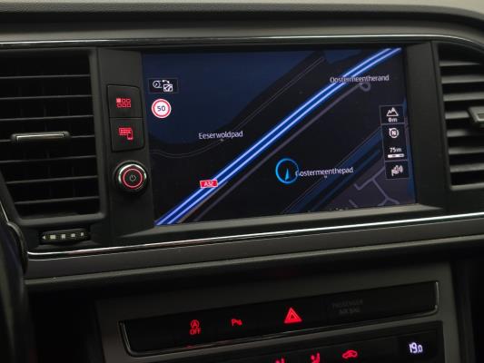 SEAT Leon ST Xcellence Business Intense 1.6 TDI 116pk 2018 (Origineel-NL), TS-807-D