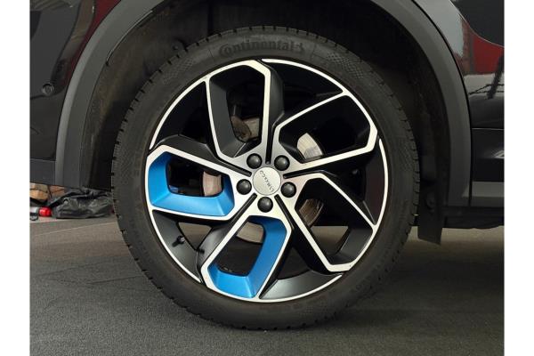 Lynk & Co 01 1.5 261pk 2024 (Origineel-NL), Z-915-RF