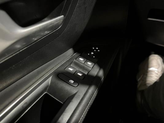 Peugeot 5008 Blue Lease Premium 1.2 PureTech 131pk 2020 (Origineel-NL), J-584-RN