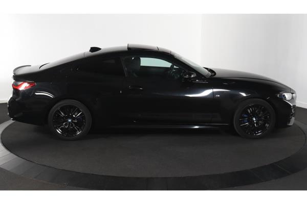 BMW M4 High Executive xDrive 374pk 2020 (Origineel-NL), J-656-VG