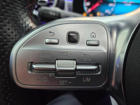 Mercedes-Benz A 220 Premium Plus 190pk 2019 A-klasse, T-192-LD