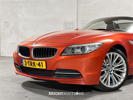 BMW Z4 Roadster sDrive18i Executive Design Pure Traction Uitvoering 156pk 2014 (Origineel-NL), 3-TRK-41 -67.534KM-
