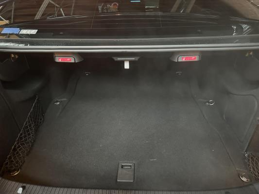 Mercedes-Benz E500 AMG 5.5 V8 388pk 2010 E-Klasse Youngtimer