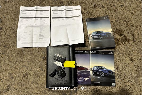 Jaguar F-Pace 2.0d AWD R-Sport 179pk 2019 (Origineel-NL & 2e Eigenaar), XS-172-X