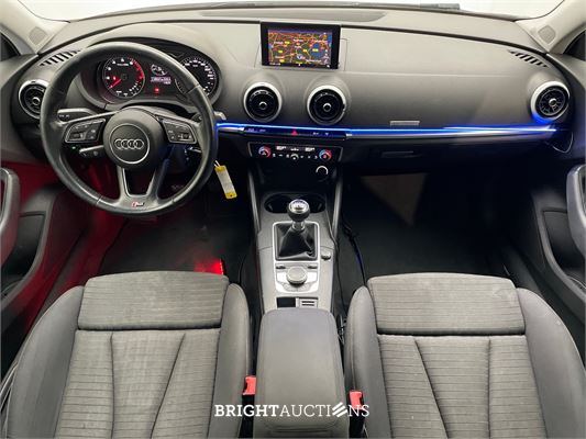 Audi A3 Limousine Sport Lease Edition 1.0 TFSI 116pk 2017 (Origineel-NL), PH-854-K