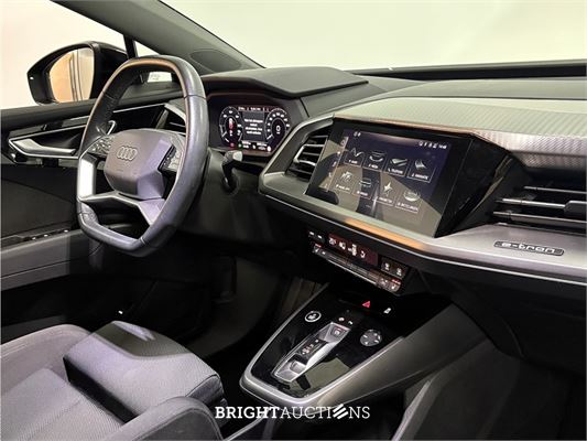 Audi Q4 35 Advanced edition 55 kWh 2021 (Origineel-NL), N-810-TB