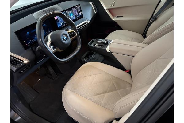 BMW iX xDrive40 Executive 77 kWh 326pk 2022 (Origineel-NL), P-510-KJ