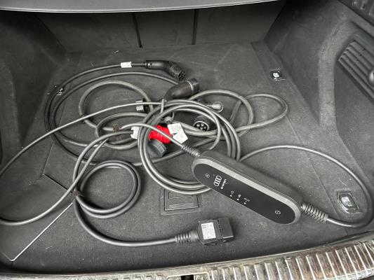 Audi e-tron 55 quattro Business edition 95 kWh 408pk 2020 (Origineel-NL+1e eigenaar), K-611-KJ