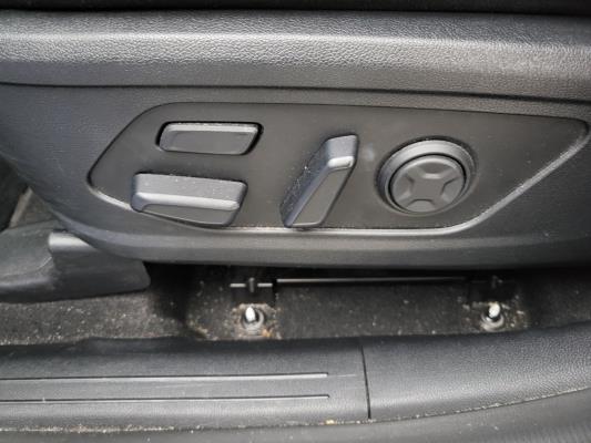 Kia Sorento Hybrid 2WD ExecutiveLine 7p 1.6 T-GDi 239pk 2022 (Origineel-NL), P-414-LL