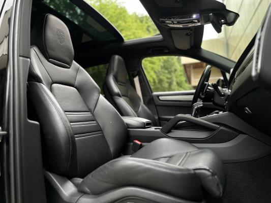 Porsche Cayenne E-Hybrid Platinum Edition 3.0 V6 462pk 2023 (Origineel-NL), NL-kenteken