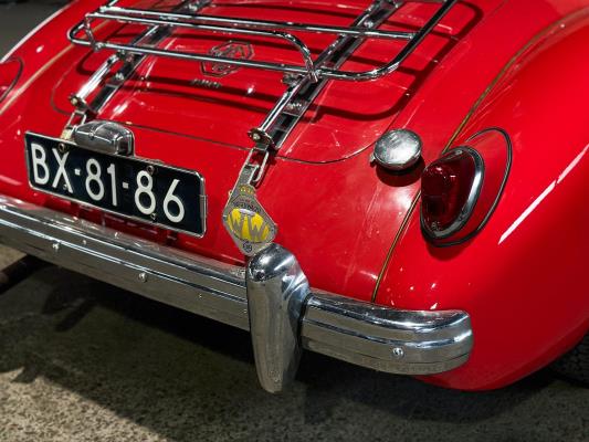 MG MGA Cabriolet 1957, BX-81-86