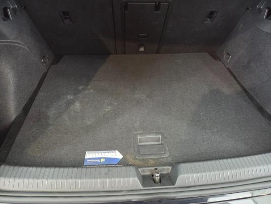 Volkswagen Golf 1.0 eTSI Life 110 pk 2021, L-219-ZT