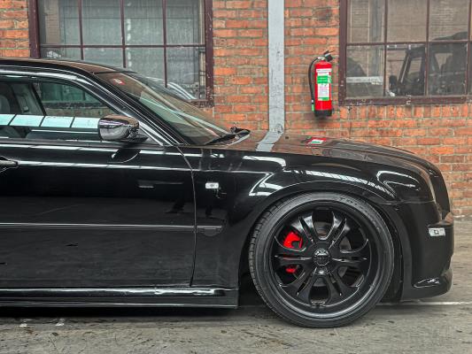 Chrysler 300C HEMI 5.7 V8 340PK 2005 