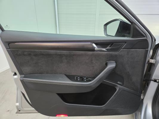 Škoda Superb Combi iV Sportline Business 1.4 TSI 272pk 2021 (Origineel-NL), N-498-TH