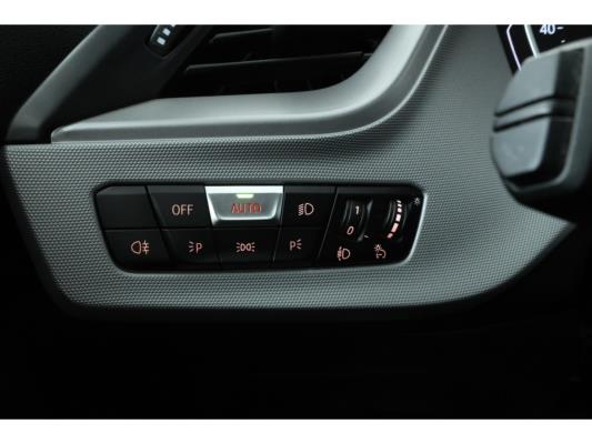 BMW 118i 1-serie High Executive Edition 141pk 2020 1-Serie, JVH-62-G