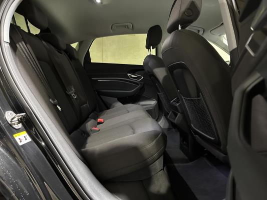 Audi e-tron Sportback 55 Quattro Business Edition 95 kWh 408pk 2020 (Origineel-NL + 1e Eigenaar), K-592-GL