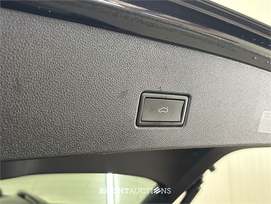 Volkswagen T-Roc 4Motion R-Line 2.0 TSI 191pk 2022, T-085-KT