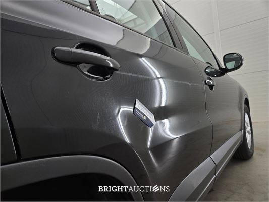 Volkswagen Tiguan Connected Series 1.4 TSI 125pk 2016, R-465-XL
