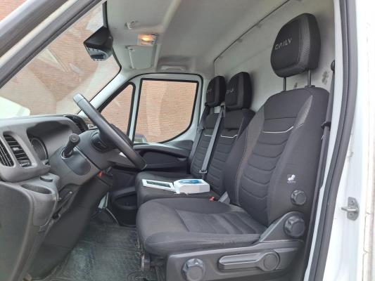 Iveco Daily 35S14V 2.3 352L H3 137 pk 2022, VNX-84-K