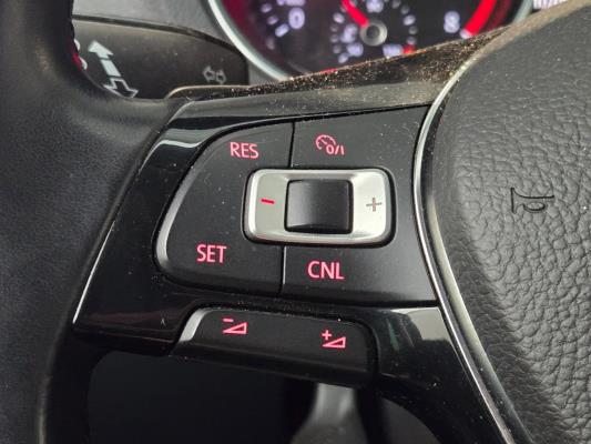 Volkswagen Polo Highline 1.2 TSI 90pk 2017, HDS-79-L