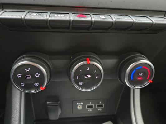 Renault Captur 90 Zen 1.0 TCe 91pk 2022 (Origineel-NL), P-696-JZ