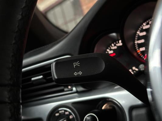 Porsche 911 991 Carrera 4 3.4 V6 Coupe 349pk 2013, JBL-10-N