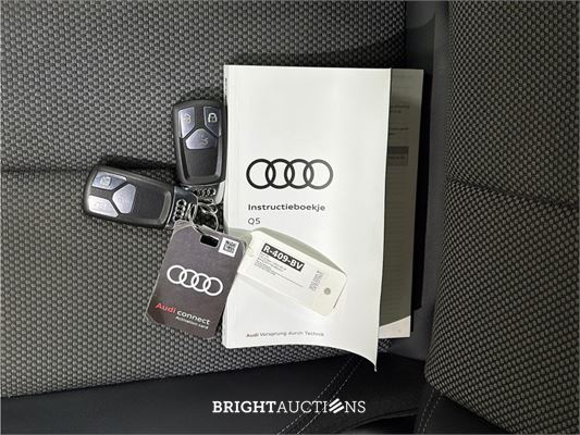 Audi Q5 50 TFSI e S edition 408pk 2022 (Origineel-NL), R-409-BV
