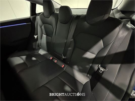 Tesla Model 3 RWD Highland 19 inch 60 kWh 283pk 2023 (Origineel-NL), X-156-DB