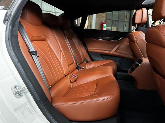 Maserati Quattroporte GTS 3.8 V8 531pk 2013 (CARBON) (29.000 KM)