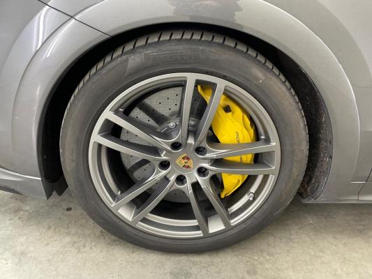 Porsche Cayenne Coupé Turbo S E-Hybrid 4.0 685pk 2020 (Origineel-NL), J-013-TK