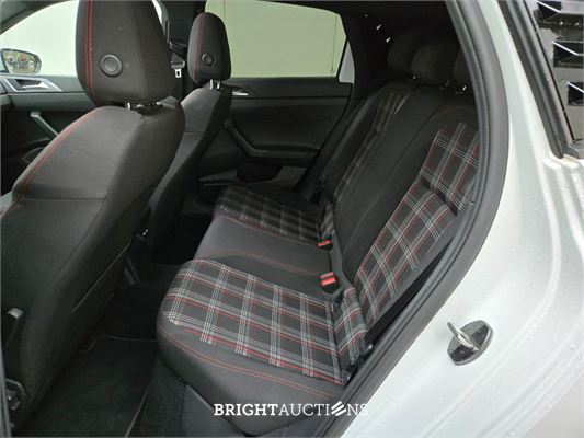 Volkswagen Polo GTI 2.0 TSI 200pk 2020, T-411-VH