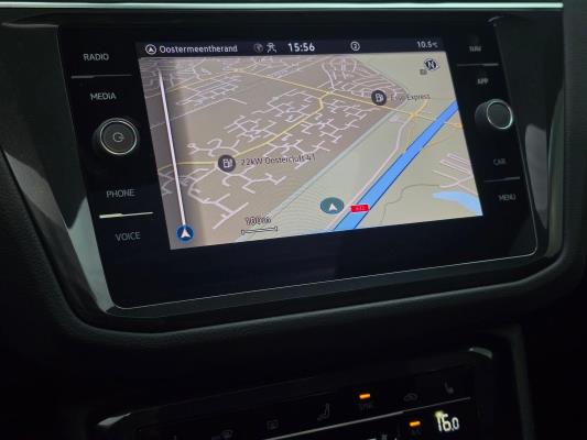 Volkswagen Tiguan R-Line Business 1.5 TSI 150pk 2022 (Origineel-NL), P-973-DF