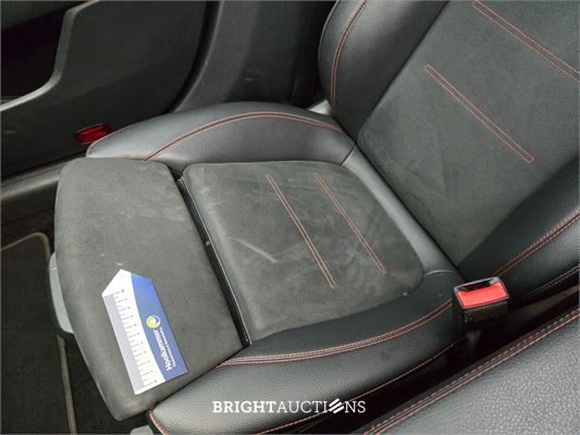 Mercedes-Benz CLA180 Premium Plus 136pk 2020 CLA-Klasse, P-024-JF